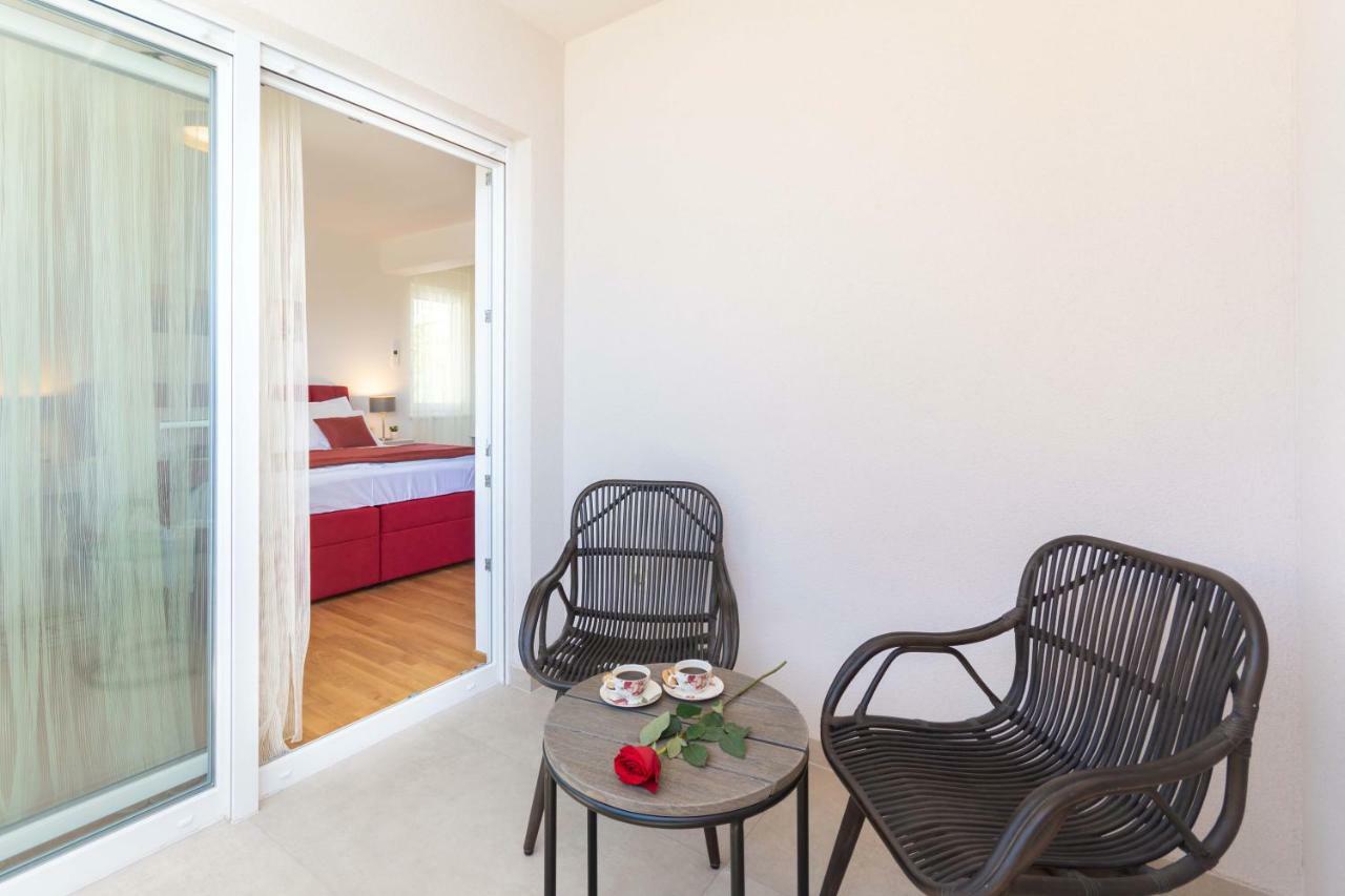 Apartment House Ivan John Podstrana Luaran gambar