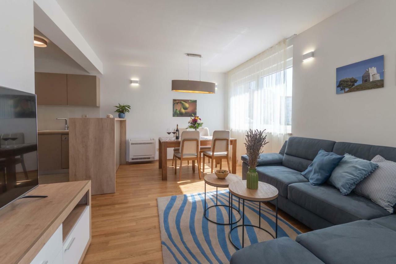 Apartment House Ivan John Podstrana Luaran gambar