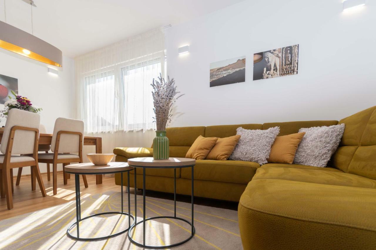 Apartment House Ivan John Podstrana Luaran gambar