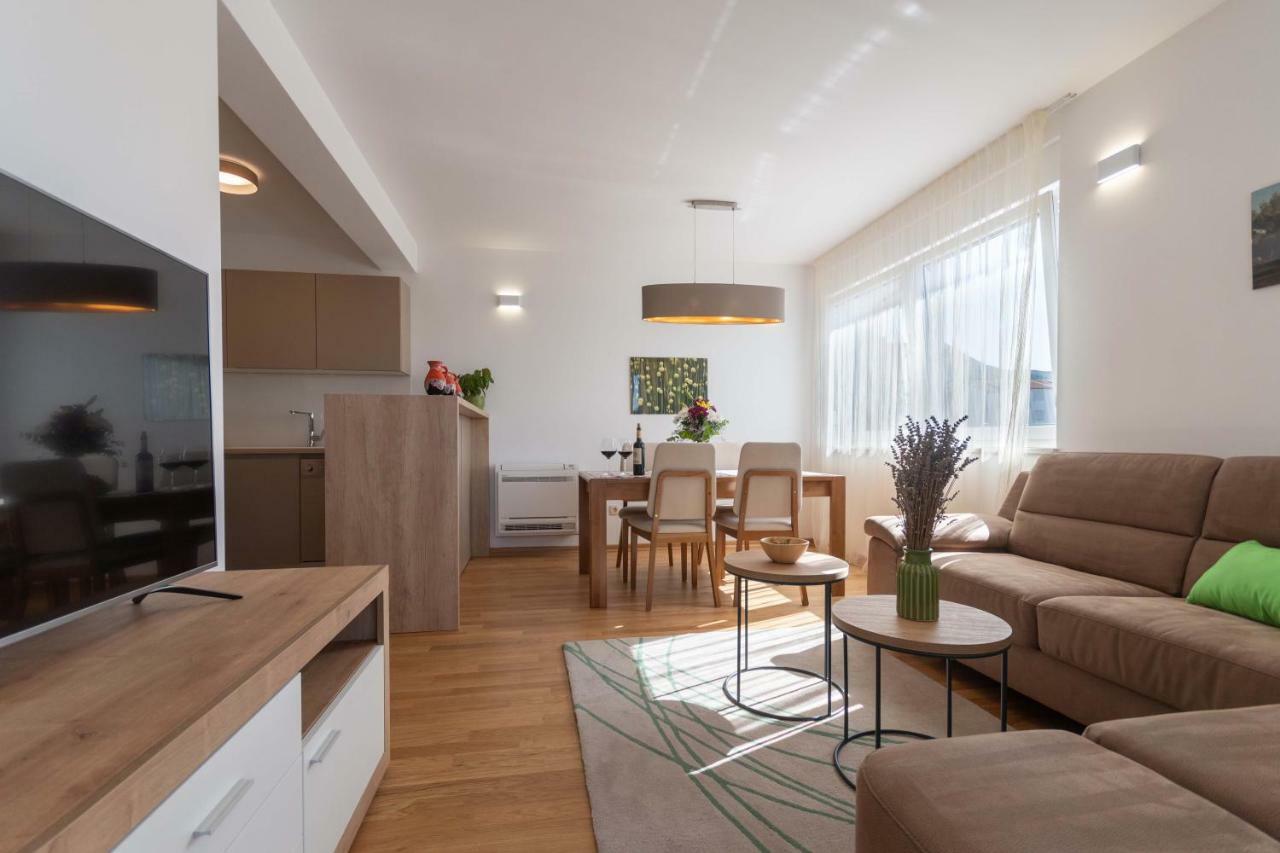 Apartment House Ivan John Podstrana Luaran gambar